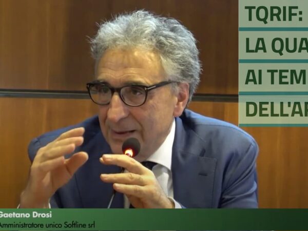 Gaetano Drosi amministratore Softline parla a un convegno