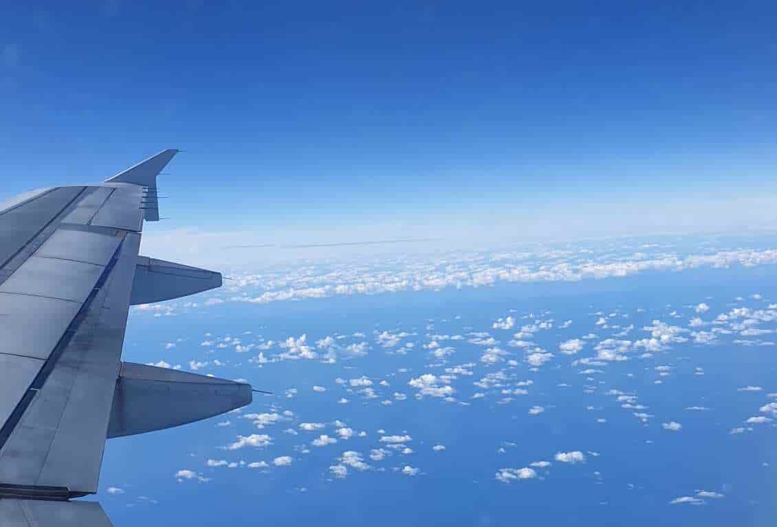 Softline la Giornata internazionale per la preservazione dello strato di ozono, spicchio di cielo da aereo